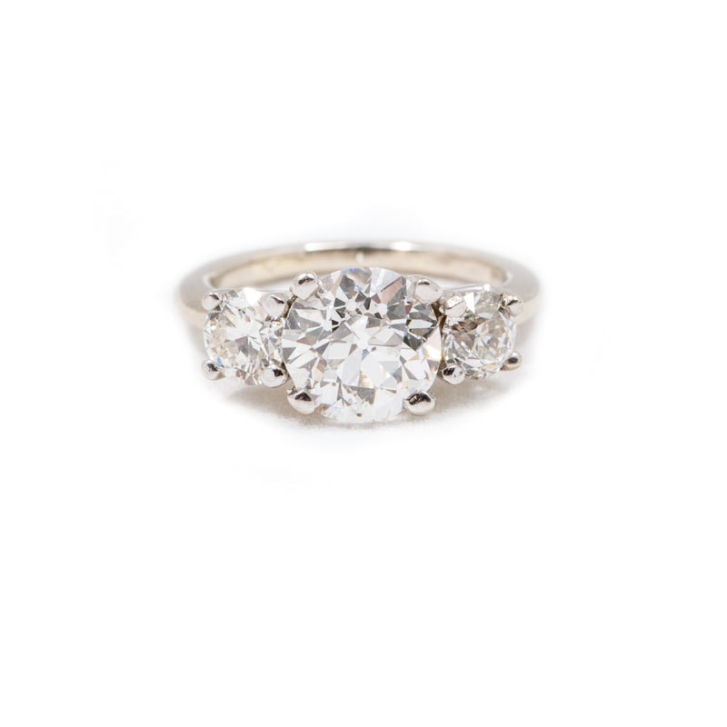 Vintage White Gold Three Diamond Ring