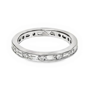 WHITE GOLD DIAMOND ETERNITY RING