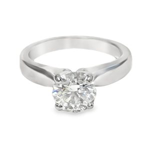 18K WHITE GOLD DIAMOND SOLITAIRE ENGAGEMENT STYLE RING