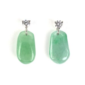 PLATINUM VINTAGE DIAMOND & JADEITE DROP EARRINGS