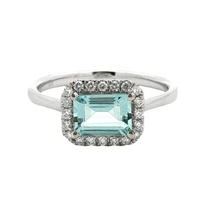 14K WHITE GOLD EMERALD-CUT AQUAMARINE DIAMOND RING