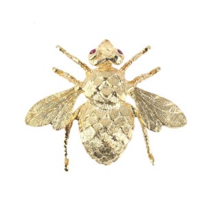 14K YELLOW GOLD VINTAGE RUBY BEE PIN